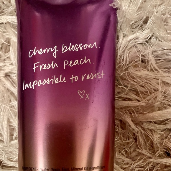 Victoria’s Secret Love Spell lotion. - Picture 5 of 5